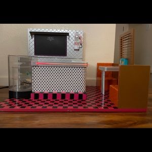 Our Generacion 18” doll diner set